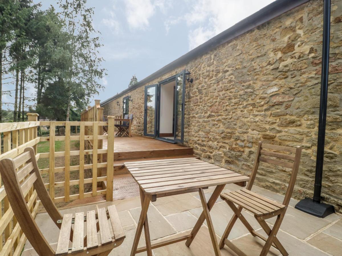 The Milking Barn Villa Yeovil Exterior photo